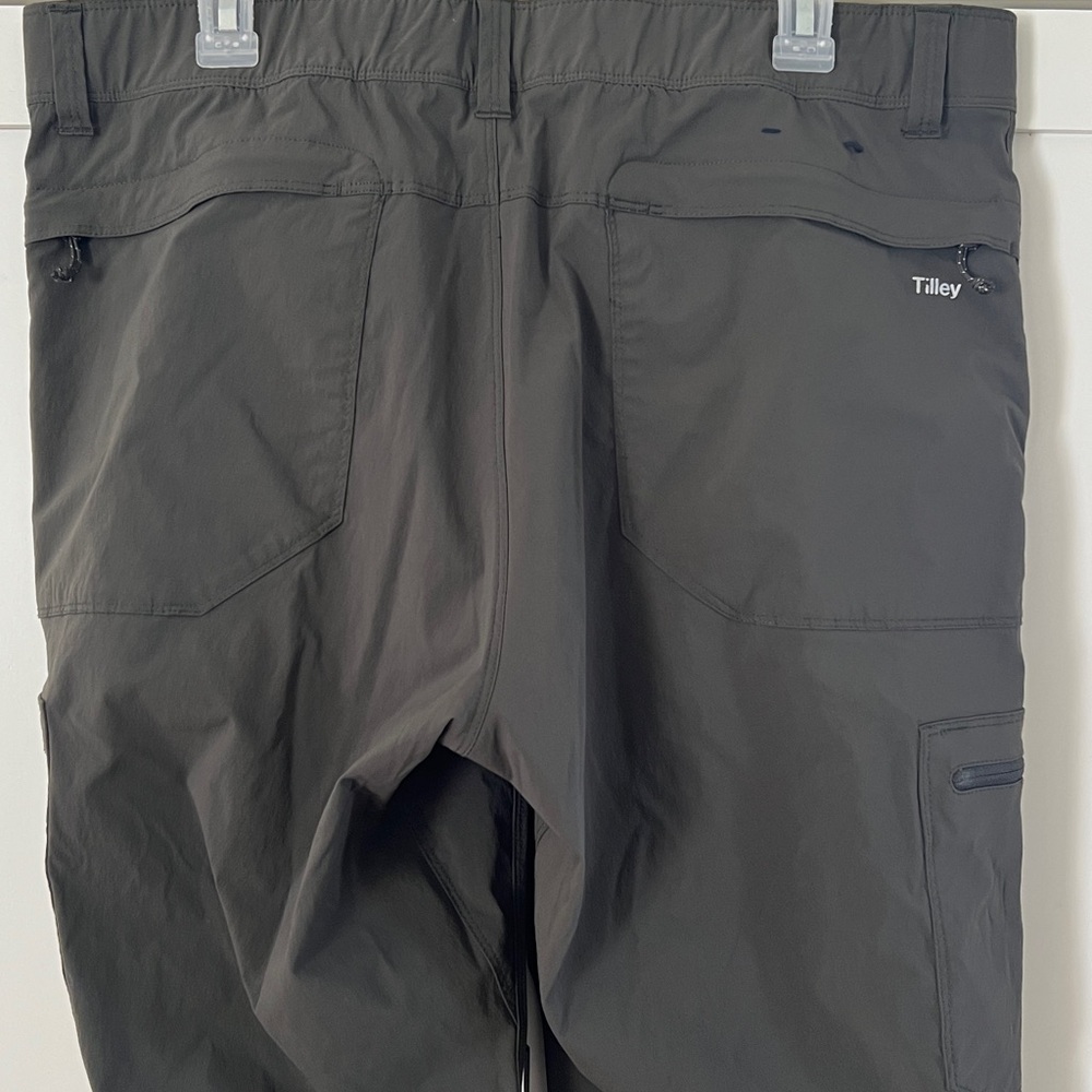 Tilley Men's Olive Cargo Pants - Picture 6 of 8